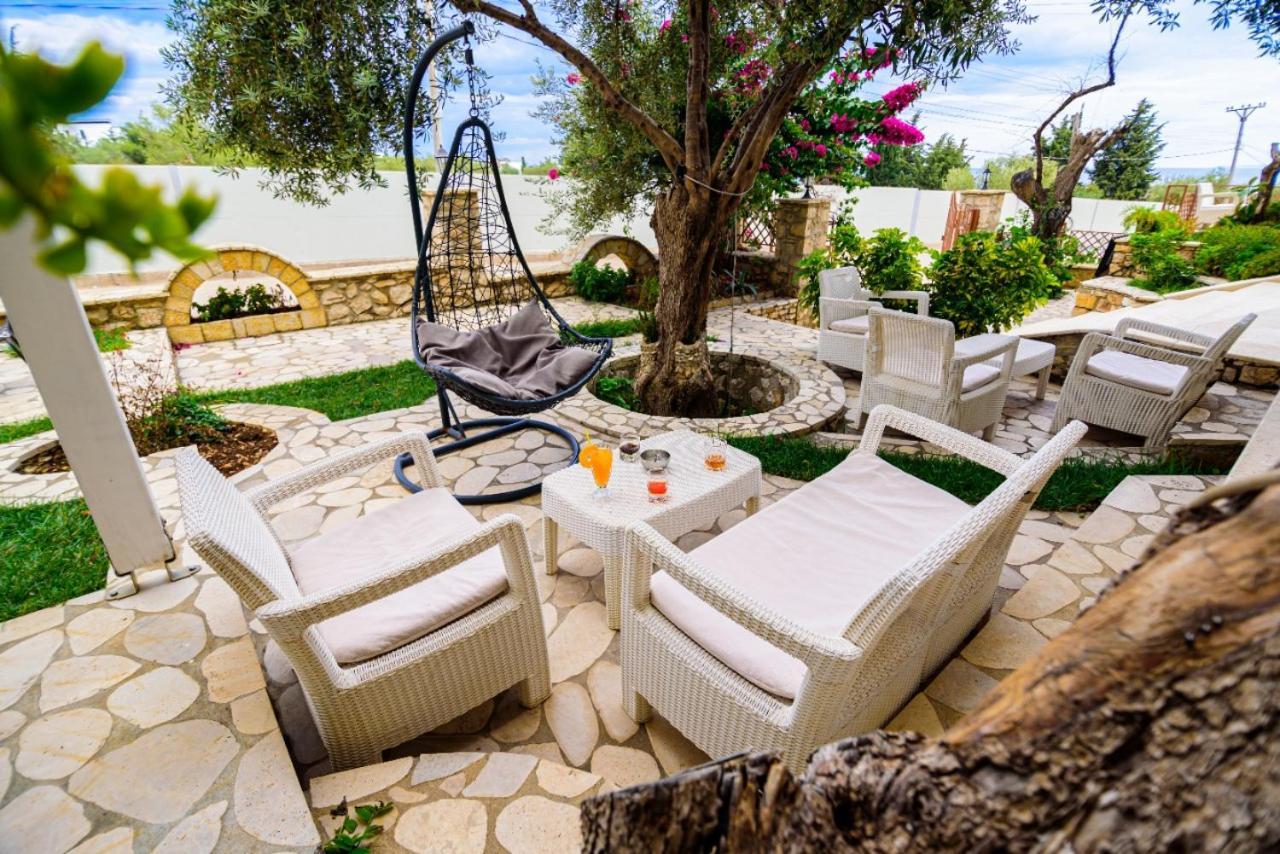 Hotel Orange Dhërmi Esterno foto